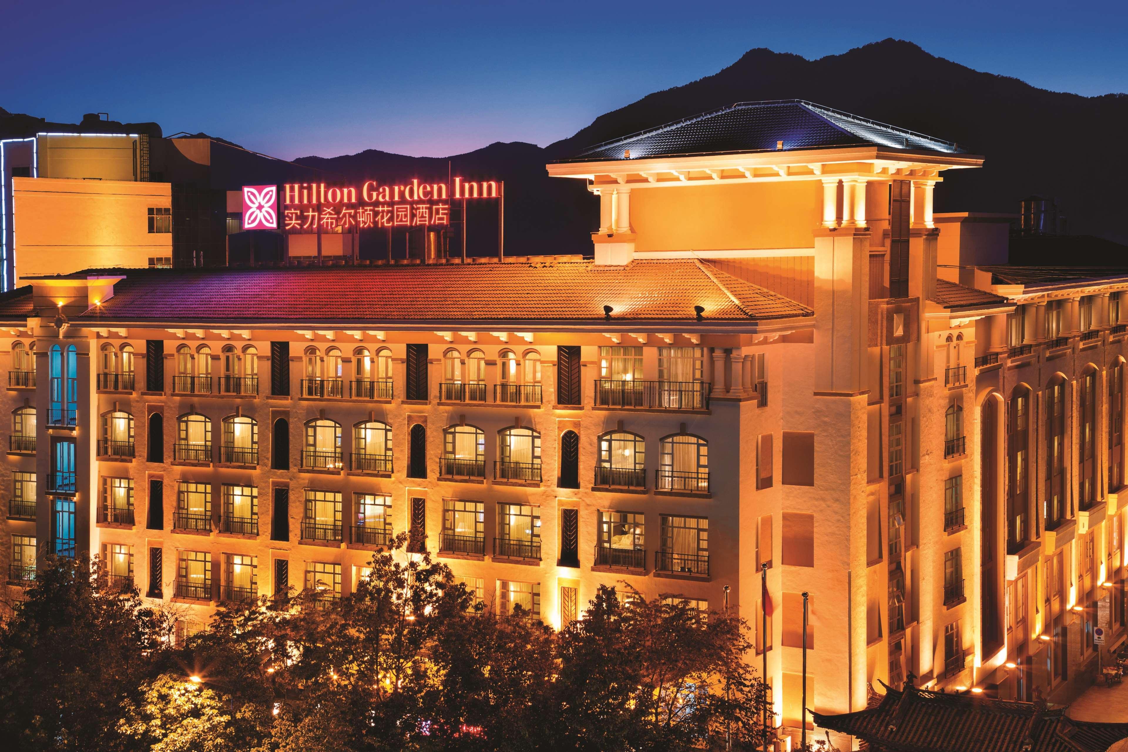 Hilton Garden Inn Lijiang Lijiang  Exterior foto